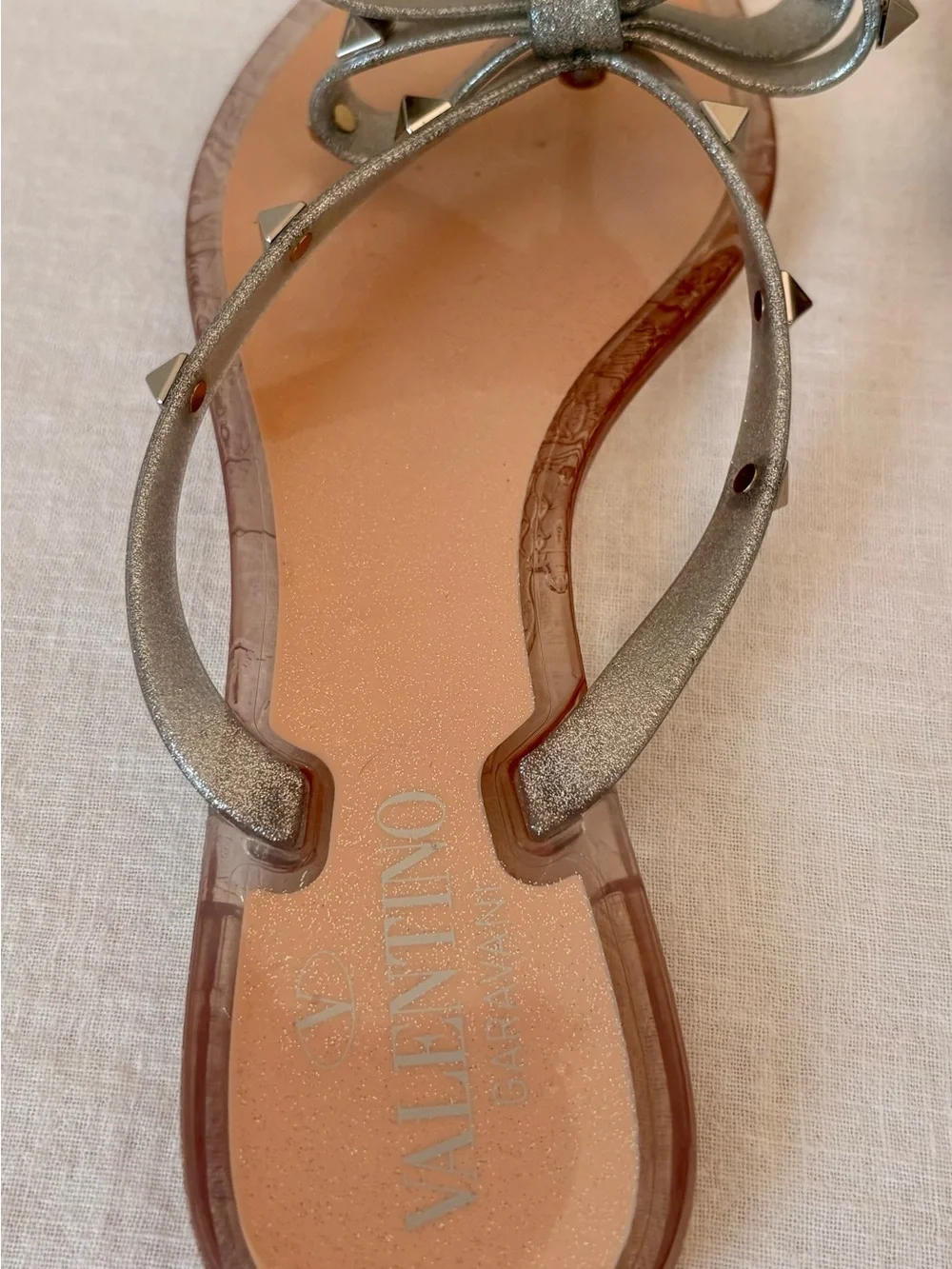 Valentino Garavani Rockstud Rubber Slippers 37